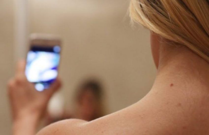 Professora de 35 anos é presa por fazer sexo com aluno de 15