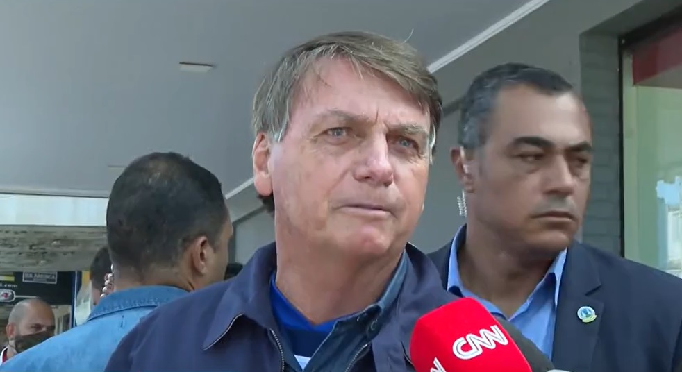 Bolsonaro: 'Quem está jogando que terá reforma ministerial, está dando palpite'
