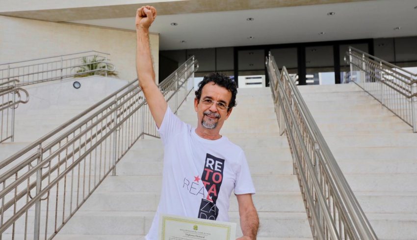 Mineiro volta a ser secretário de Fátima após prazo dado a Beto Rosado