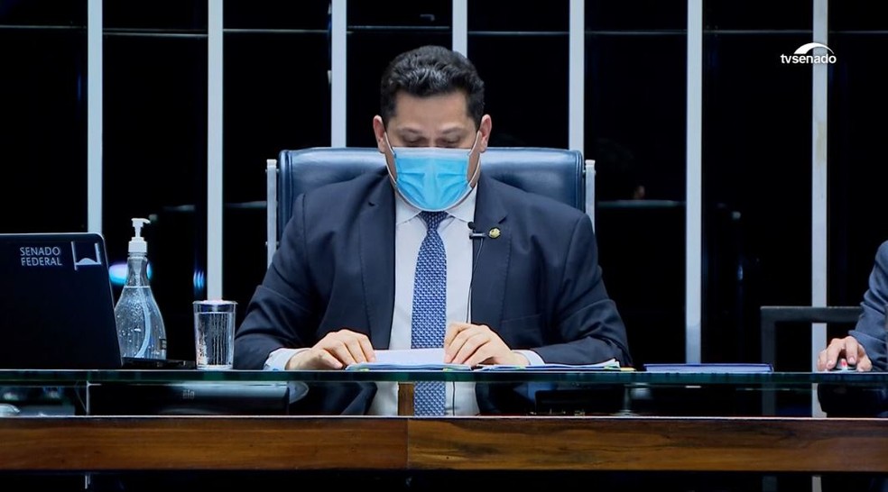 Davi Alcolumbre destaca importância da imprensa para a democracia