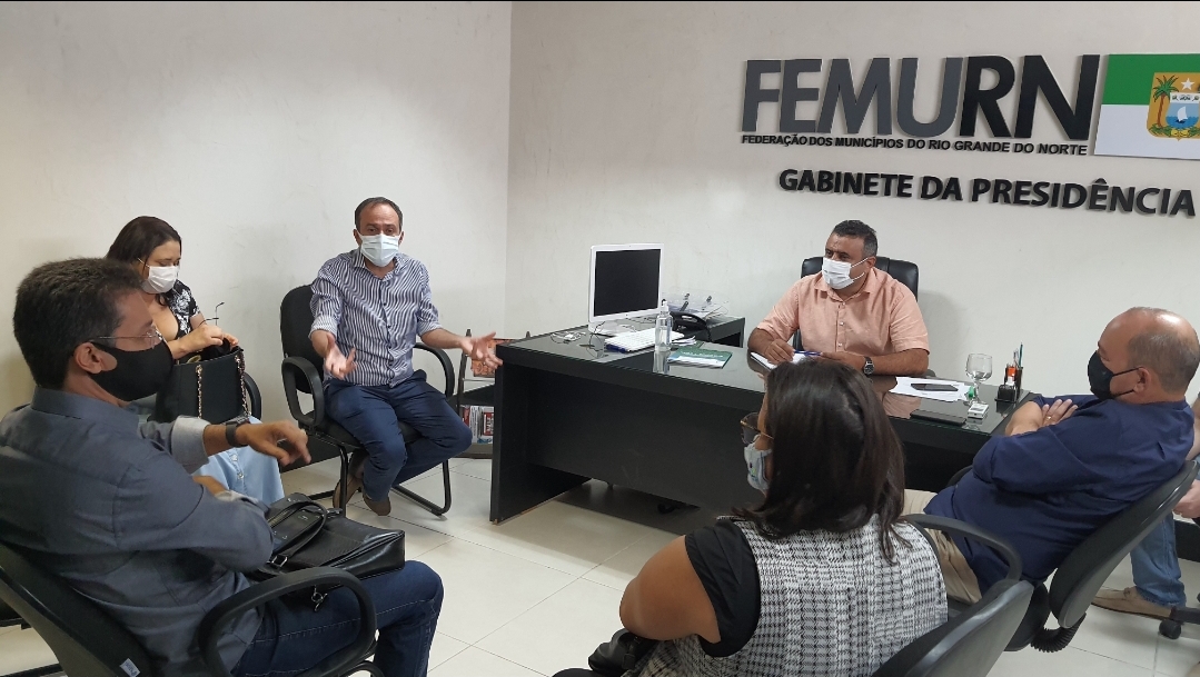 Femurn e Undime recomendam volta das aulas em formato híbrido no RN