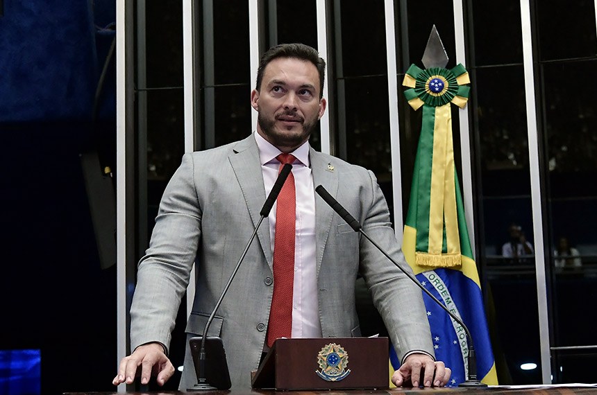 'O Brasil não apresentou um plano digno de vacinação', diz senador do RN