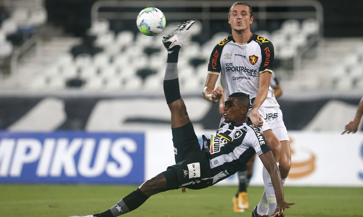 Gigante do futebol brasileiro é primeiro rebaixado para a Série B de 2021