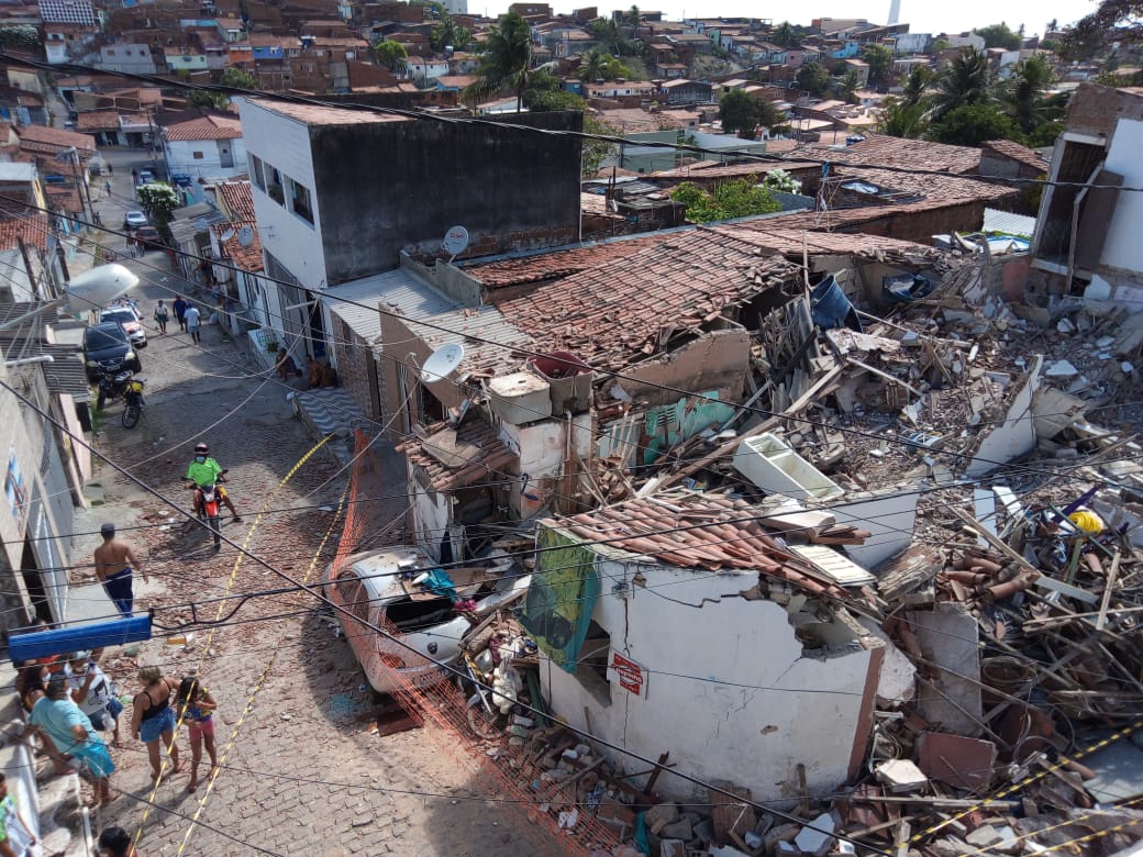 Vítimas de explosão em Natal eram mulheres; botijão de gás pode ser causa