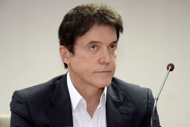 TRE suspende direitos políticos de Robinson Faria por 8 anos