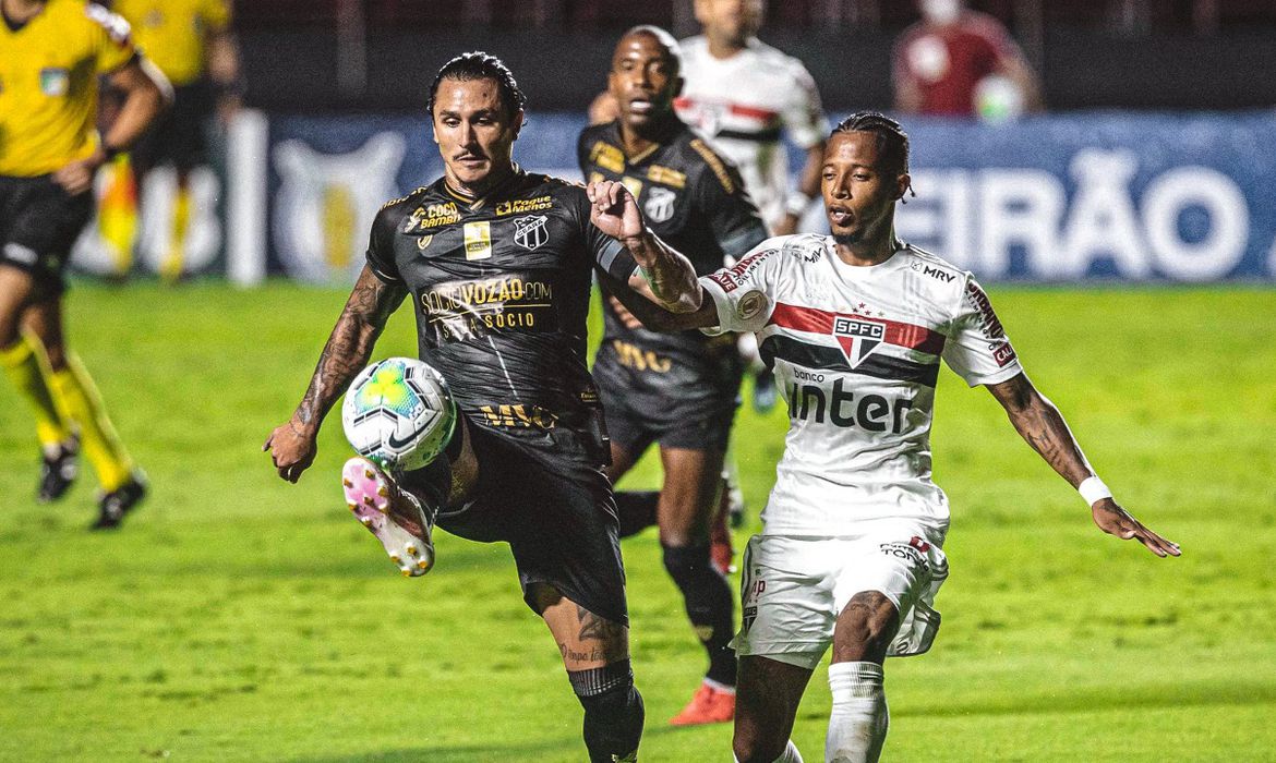 Com gols nos acréscimos, São Paulo e Ceará ficam no empate; veja classificação