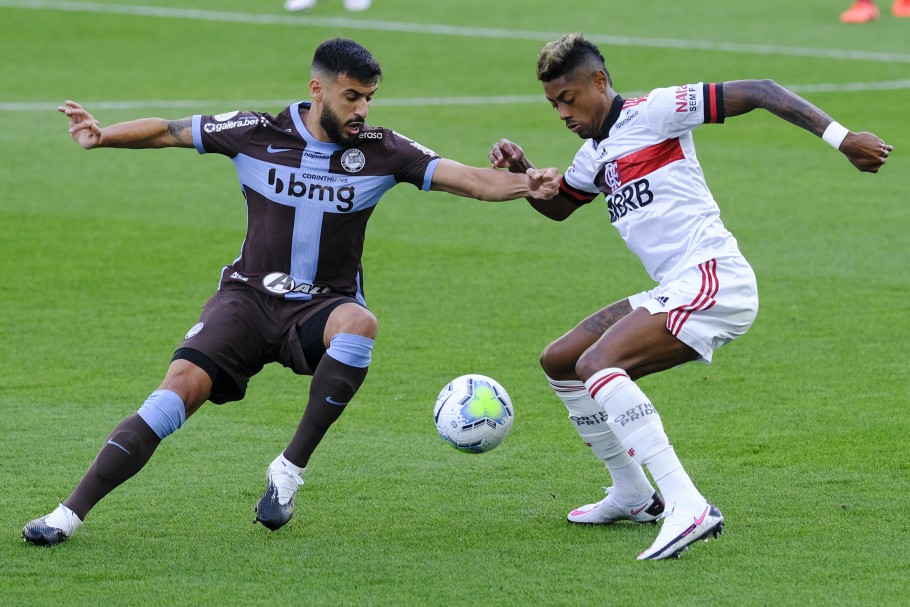 Com disputa pela liderança, Brasileirão tem fim de semana decisivo