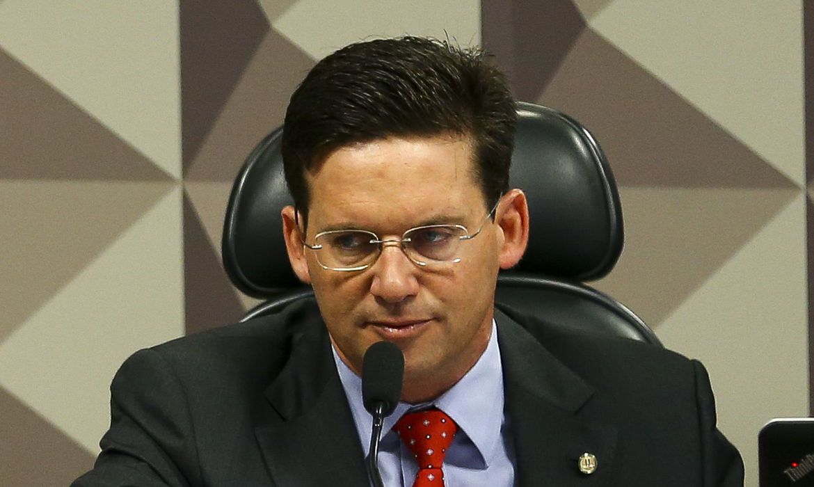 Bolsonaro nomeia deputado da Bahia para o lugar de Onyx Lorenzoni