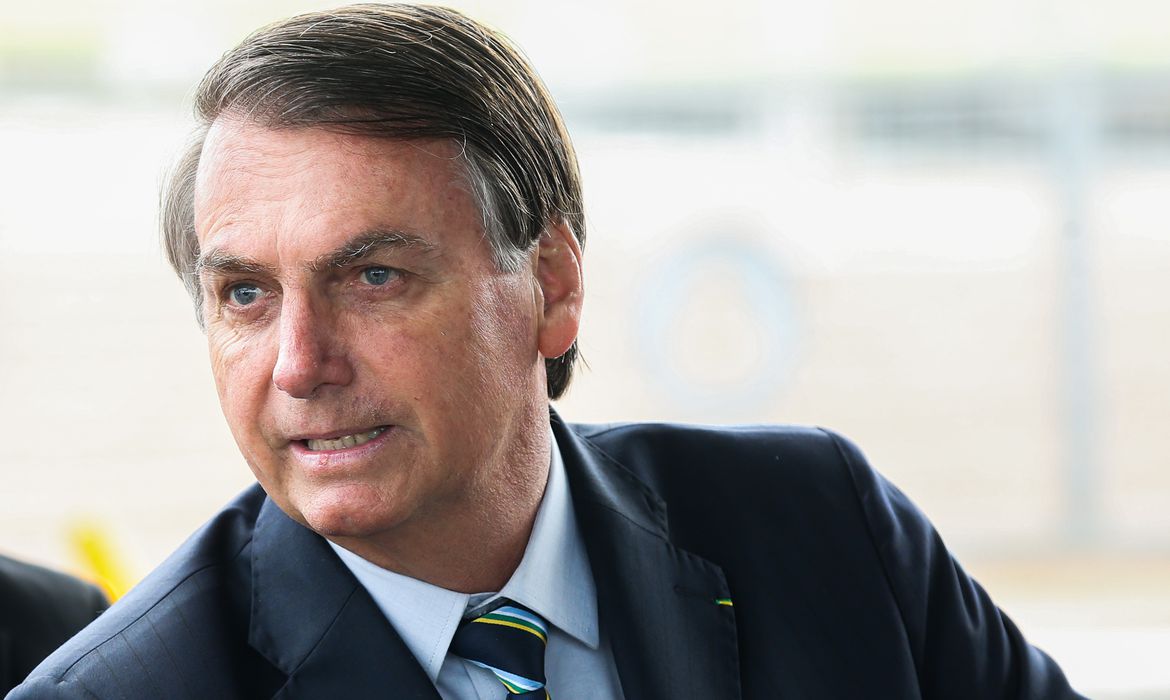 Governo Bolsonaro coloca à venda 23 imóveis no RN e mais sete estados