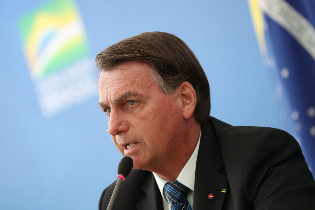 “Na semana que vem teremos mais”, diz Bolsonaro após trocar comando da Petrobras