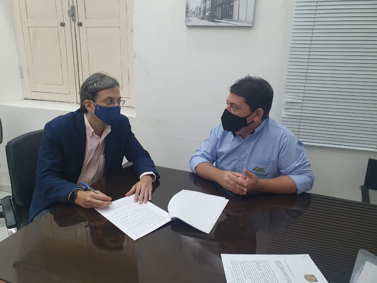 Itep fecha acordo com Fecam para ampliar emissão de documentos de identidade