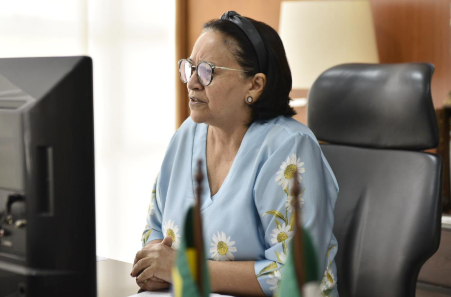 Fátima pede aprovação do auxílio emergencial, mas pressiona por piso de gastos