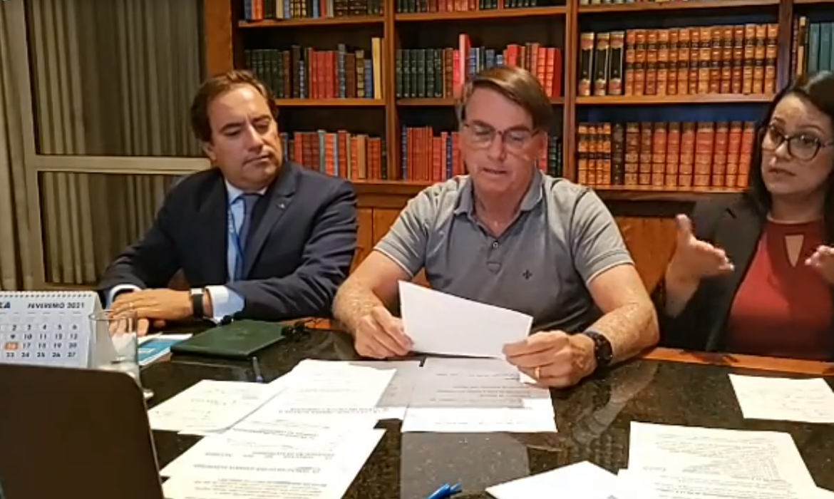 Bolsonaro confirma auxílio emergencial para março, com parcelas de R$ 250