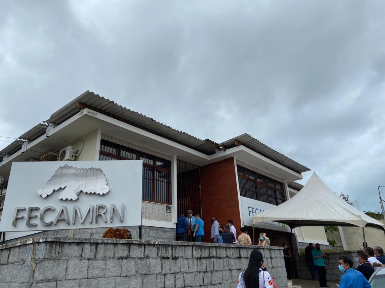 Fecam: Justiça suspende ato "ilegal e abusivo" contra candidatura de Paulinho