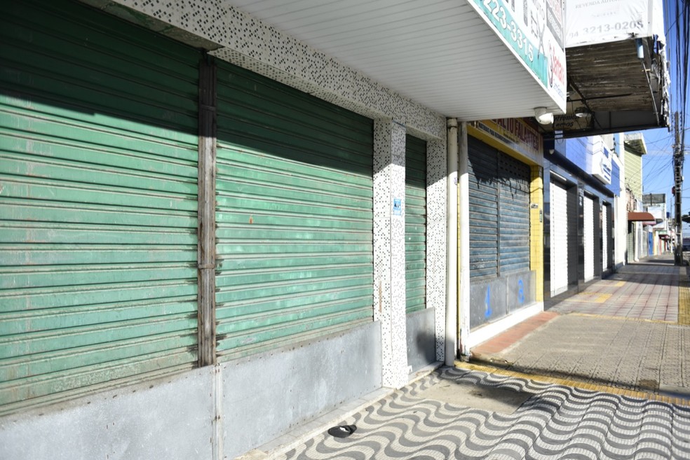 Confira atividades que estão liberadas no RN durante o toque de recolher