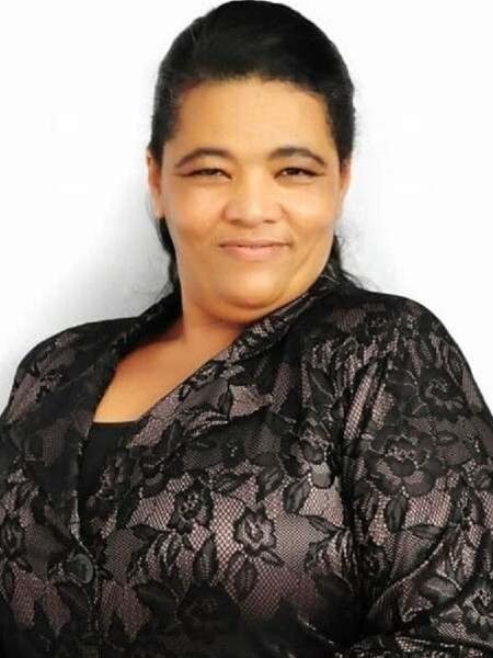 Cantora gospel morre de covid-19 após passar 10 dias internada
