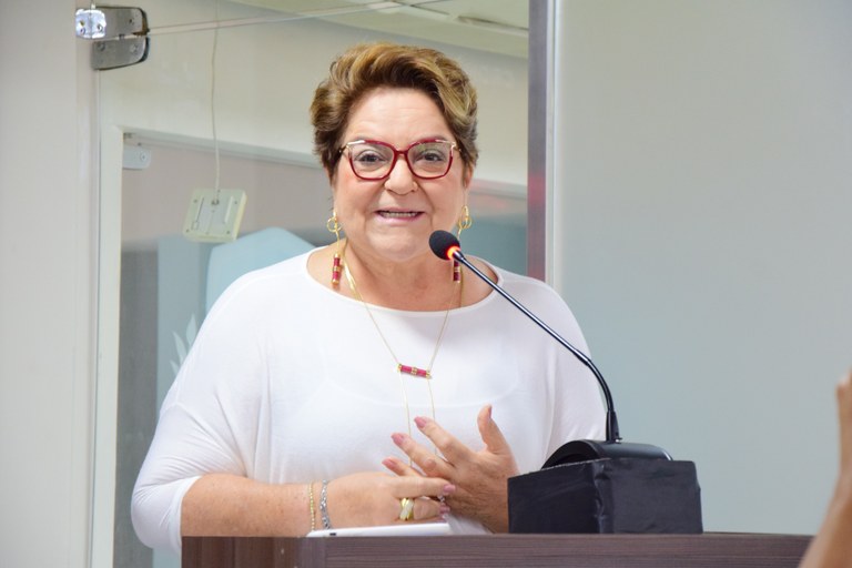 Ex-deputada federal do RN é internada com Covid-19