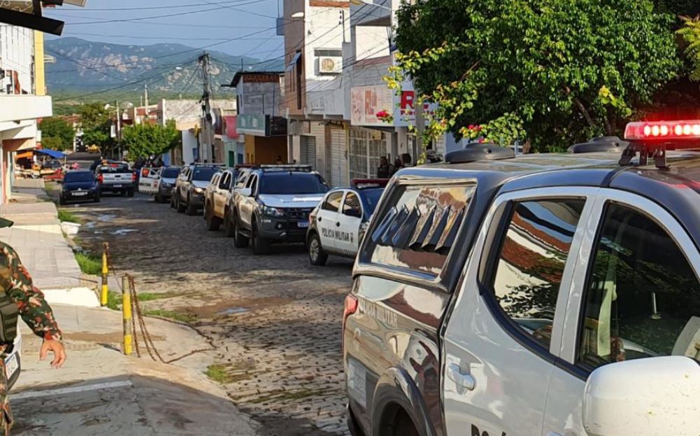 Operação do MPRN cumpre 25 mandados de prisão em 6 cidades