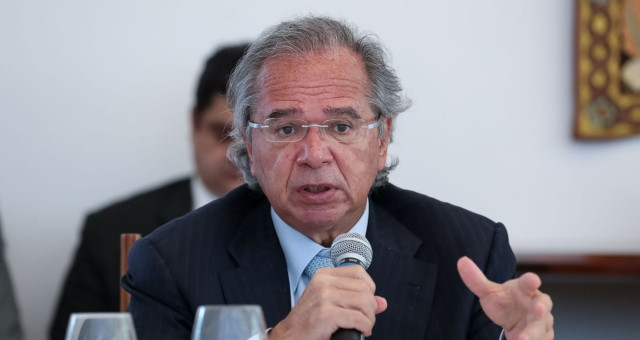 Guedes: valor médio de auxílio emergencial será de R$ 250