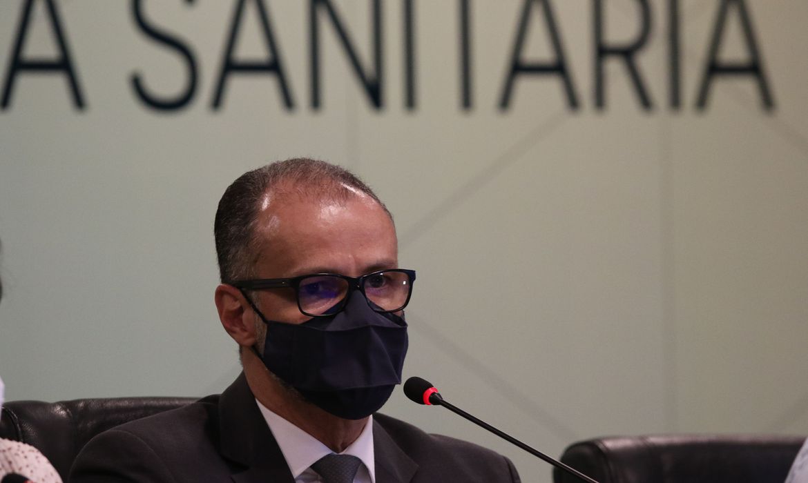 Anvisa pede a Bolsonaro que sancione Medida Provisória das Vacinas