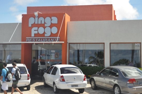 Polícia fecha restaurante Pinga Fogo, em Ponta Negra