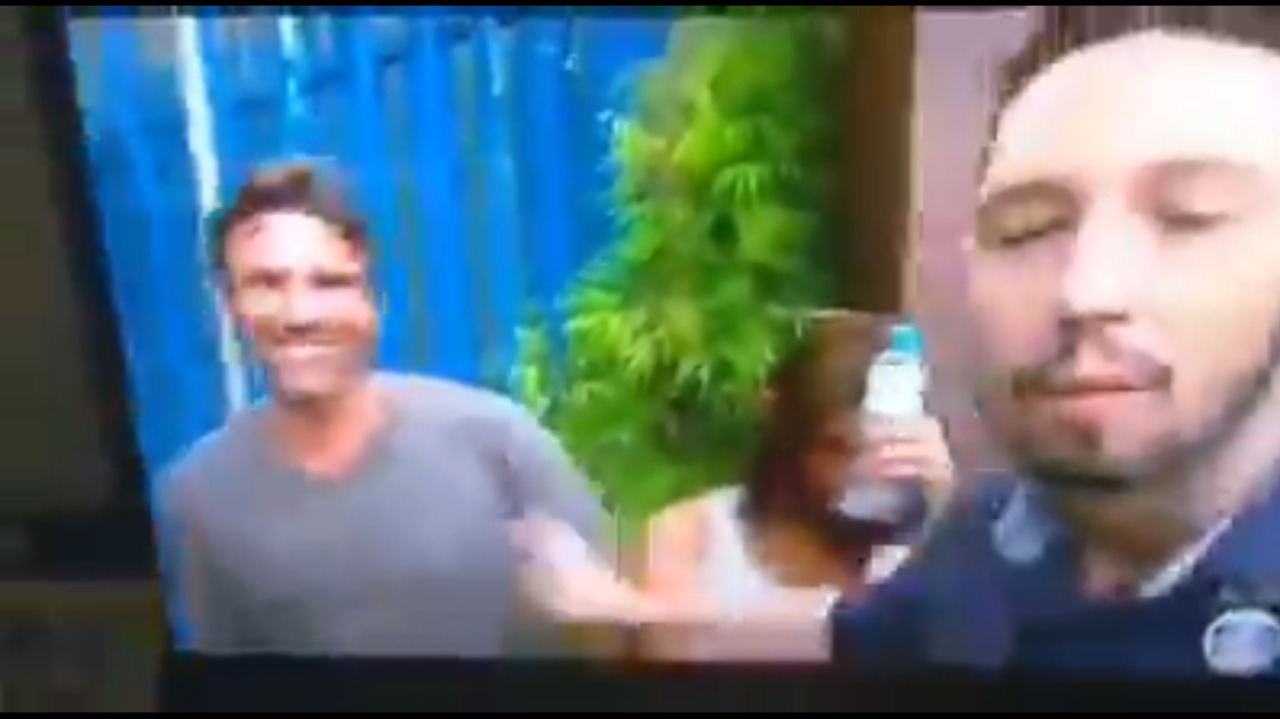 VÍDEO: Homem pede “Lula na cadeia” durante entrevista ao vivo na Globo