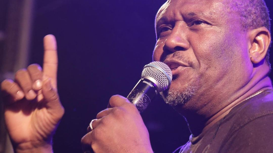 Vereador, cantor gospel e ex-Olodum morre de covid-19 na Bahia