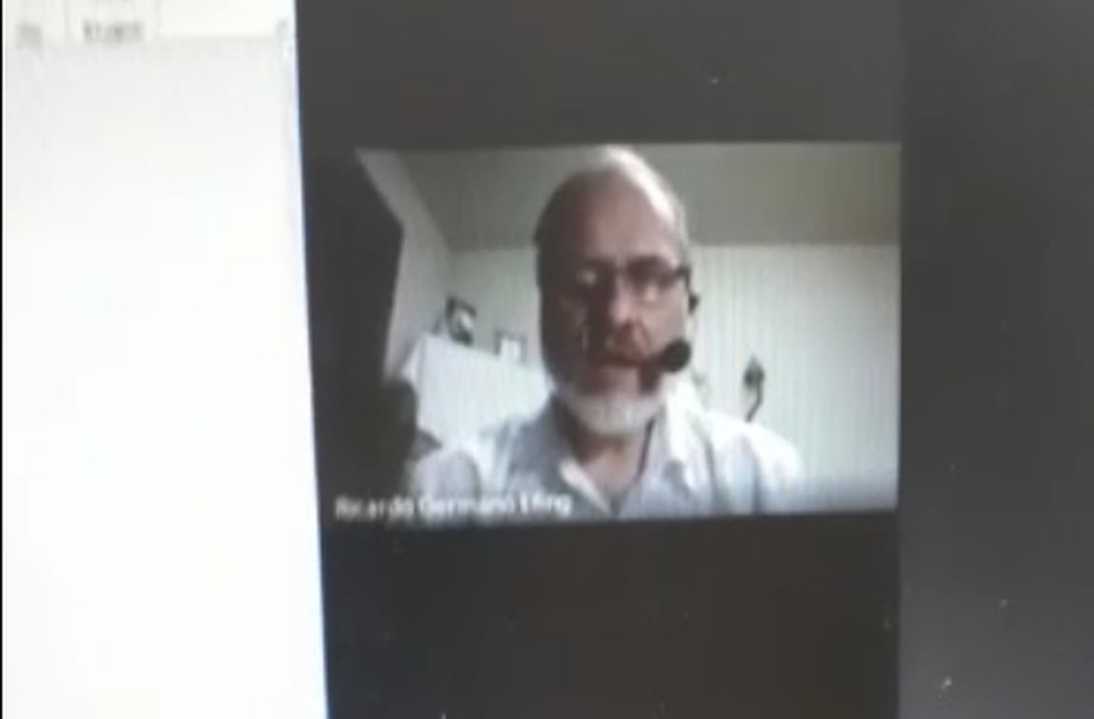 Professor é demitido por falar que 'se estupro é inevitável, relaxe e aproveite'