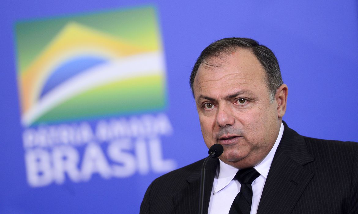 Pazuello: “Vamos conseguir dobrar a vacinação nesta semana”