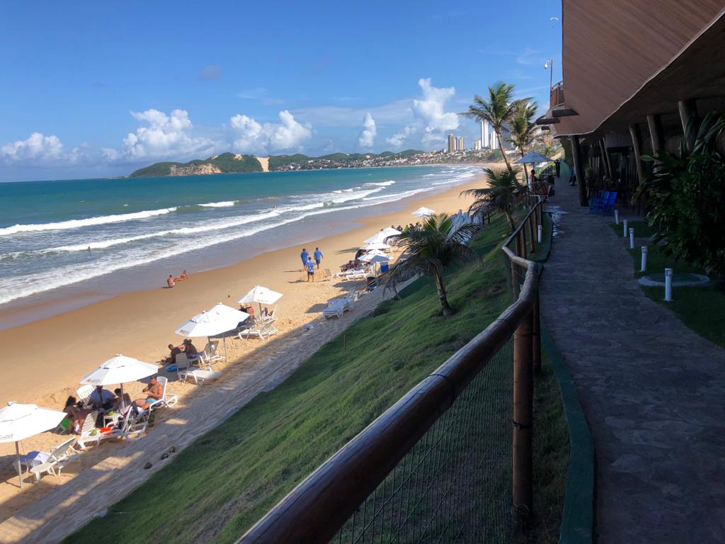 Hotel, conveniência e restaurante são autuados em Natal por descumprirem decreto