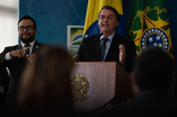 ‘Se ficar em lockdown 30 dias e acabar com o vírus, eu topo’, diz Bolsonaro