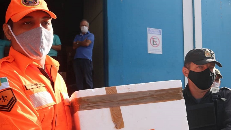 Policiais serão vacinados depois de detentos, segundo Plano Nacional
