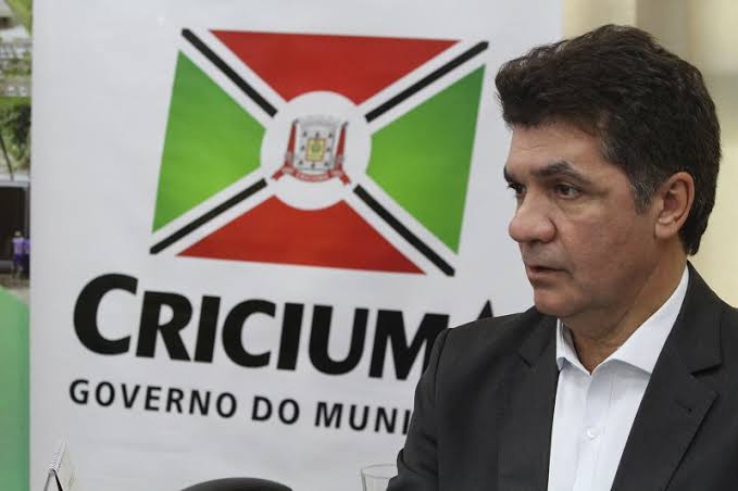 ‘Lockdown voluntário’ com desconto de salário não tem adesão em SC