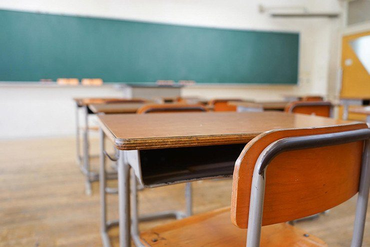 Câmara de Natal aprova Lei que inclui escolas como atividade essencial na cidade
