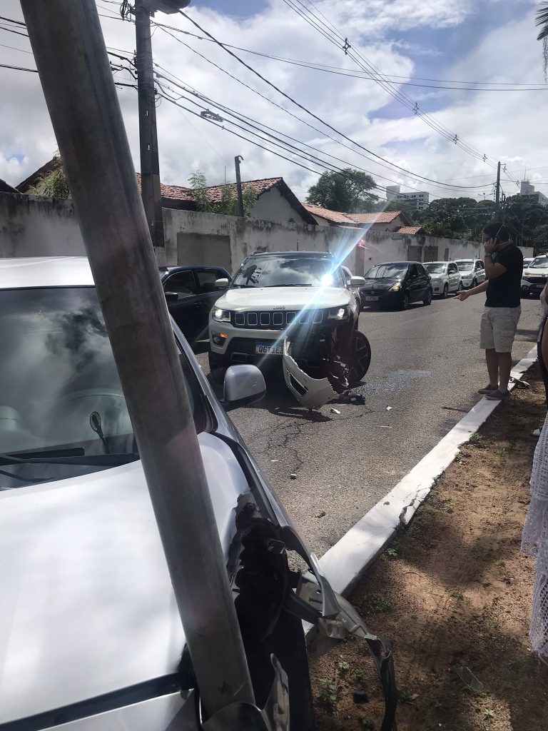 Bandidos assaltam pessoas na fila da vacinação contra a covid em Natal