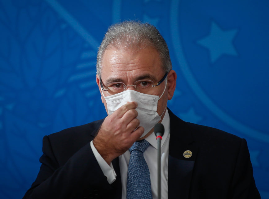 Queiroga critica uso obrigatório de máscara: 'questão de conscientização'