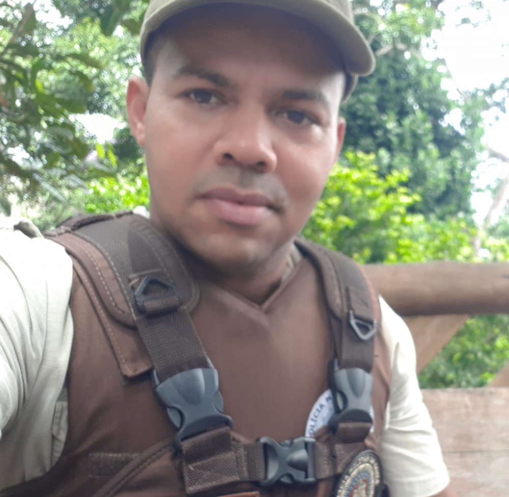 VÍDEO: Morre PM que 'surtou' e disparou tiros de fuzil para cima na Bahia
