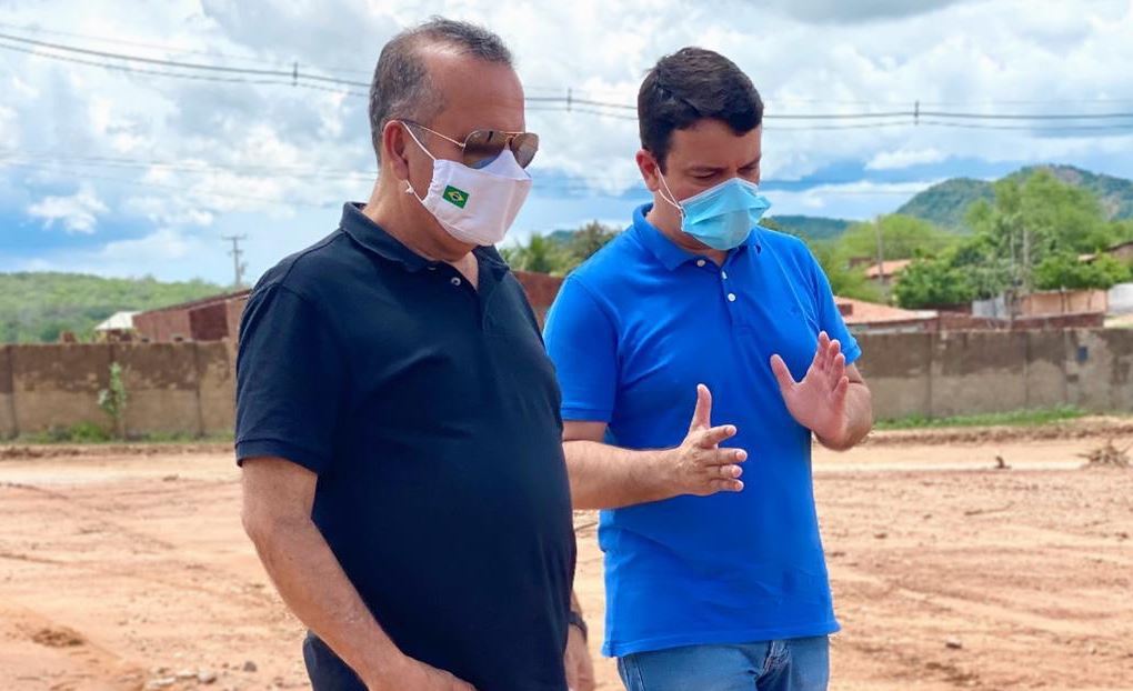 No Seridó, ministro Rogério Marinho visita área onde será a Central de Corte