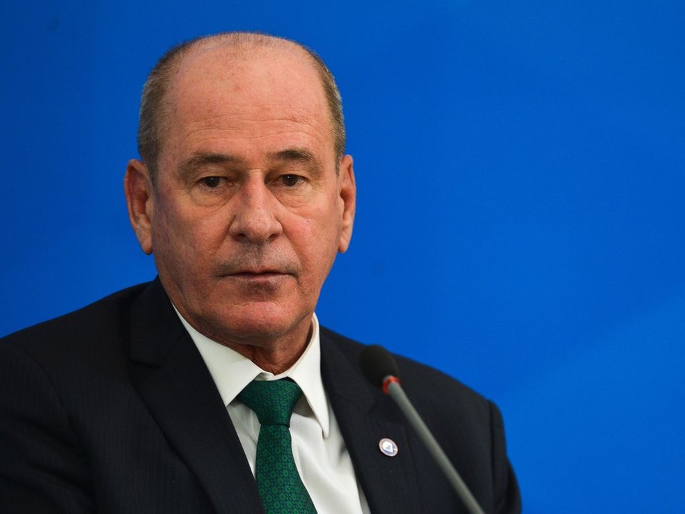 Ministro da Defesa, general Fernando Azevedo e Silva, pede demissão