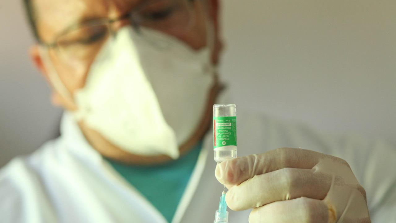 Parnamirim amplia vacinação para 65+ e define cronograma para 2ª dose