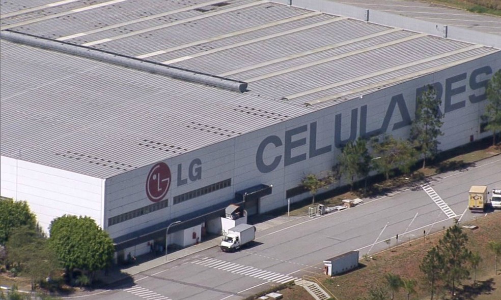 LG anuncia saída do ramo de celulares; fábrica no Brasil deve ser afetada