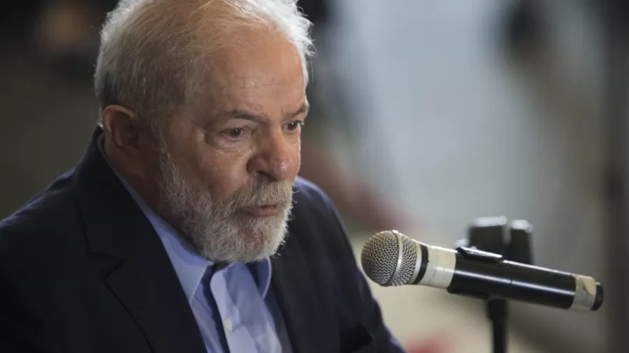 Defesa de Lula pede extensão de suspeição de Moro a outros dois processos