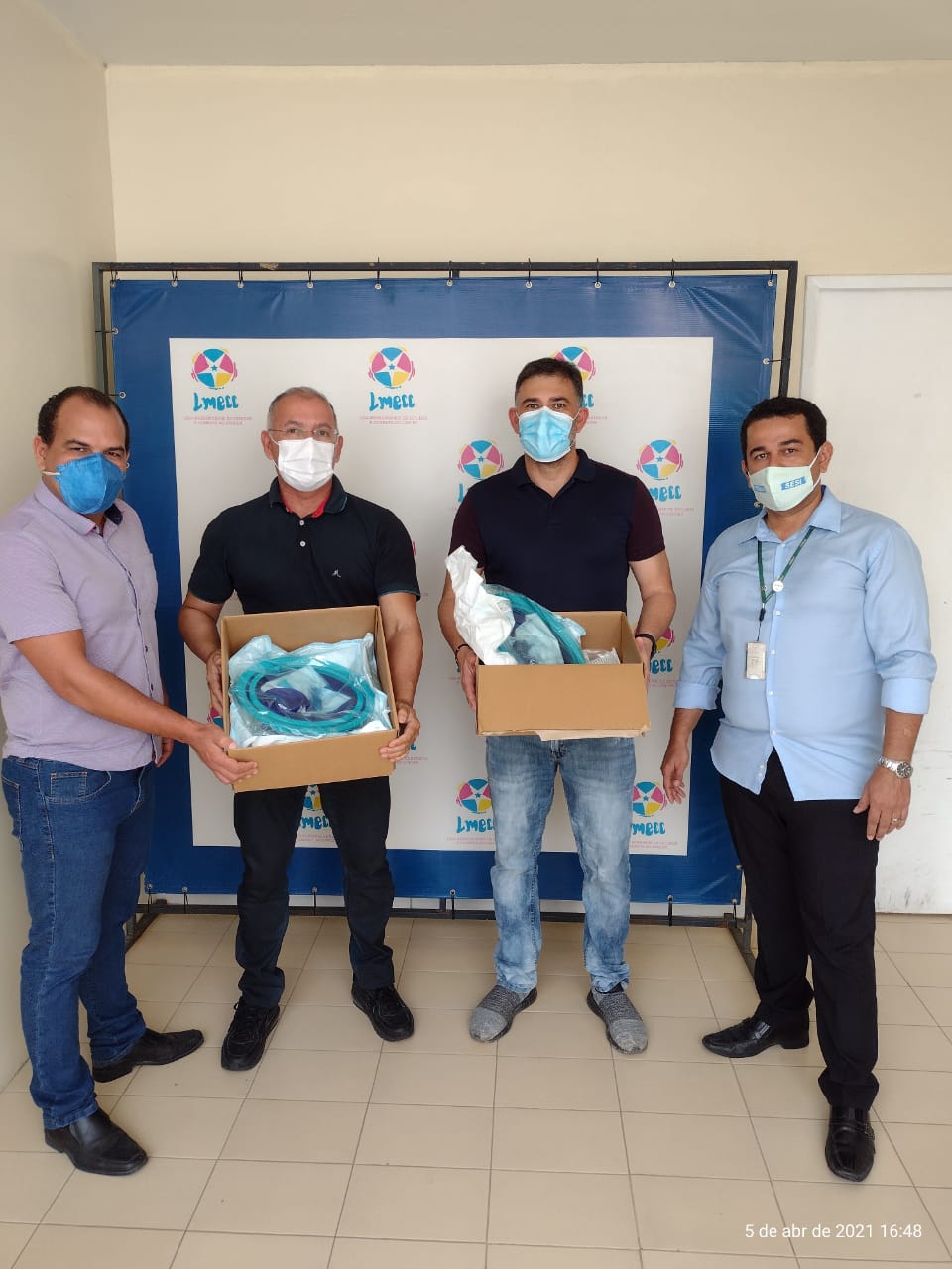 FIERN entrega capacetes elmo de respiração assistida para três hospitais no RN
