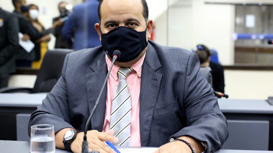 Vereador anuncia emenda de R$ 100 mil para compra de cestas básicas em Natal