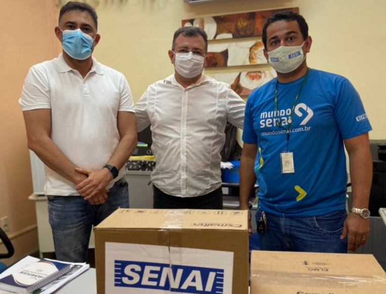 FIERN entrega capacetes de respiração assistida a hospitais de Mossoró