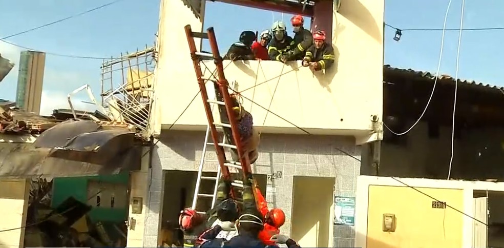 VÍDEO: Forte explosão deixa vários feridos em Natal; veja momento do acidente