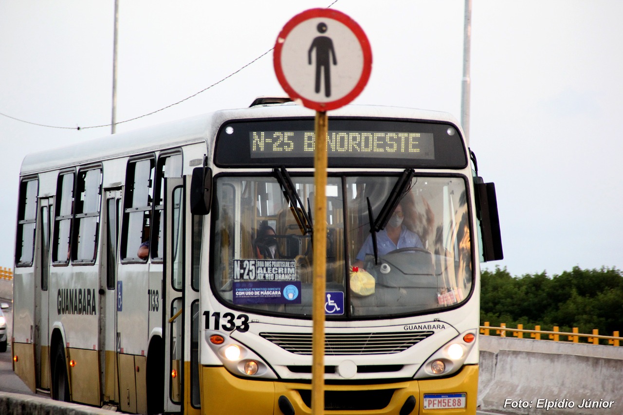 Prefeito veta emenda que proibia aumento da tarifa de ônibus em Natal