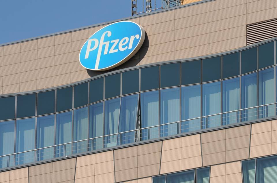 Pfizer testa dois remédios contra a Covid-19, diz porta-voz da empresa na França
