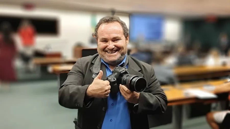 Fotógrafo histórico do Esporte passa mal em ministério e morre com covid