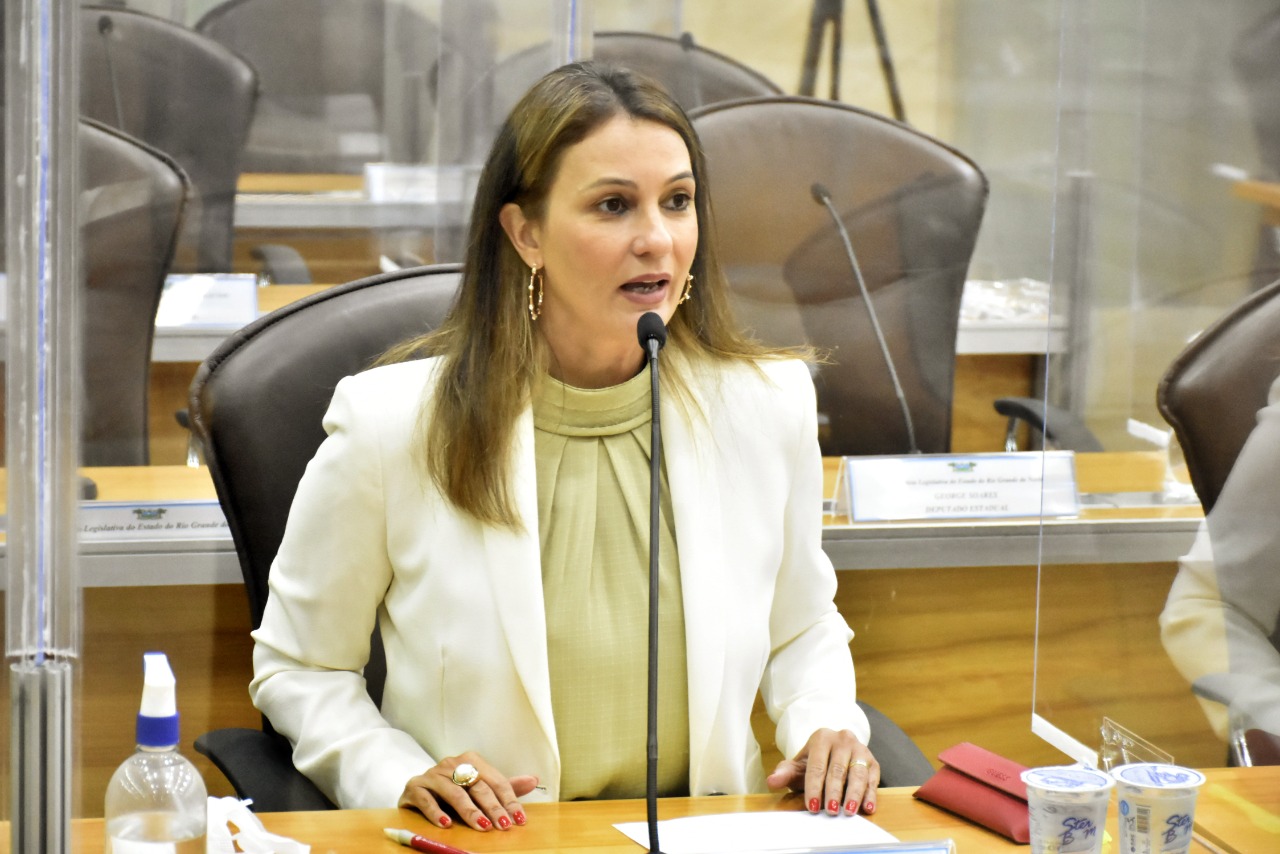 Deputada quer que reuniões do Comitê Científico do RN sejam transmitidas